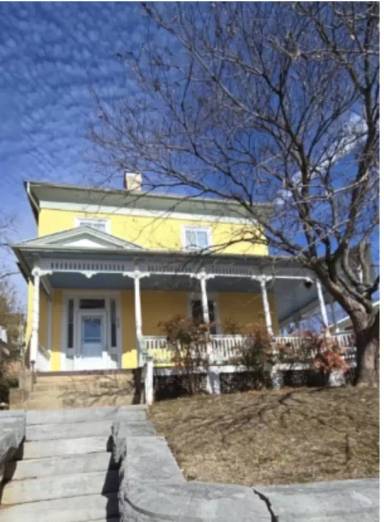 Main picture of 827 W Beverley St