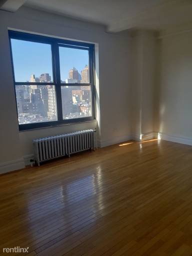 Main picture of 166 2nd Ave Apartments