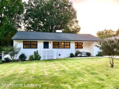 Main picture of 324 Webster Pl