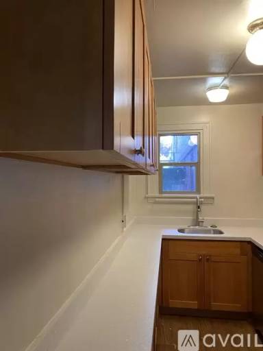Main picture of 1810 15th Ave