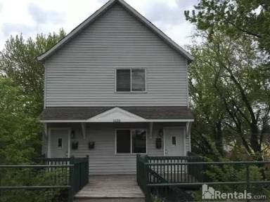 Main picture of 2122 W 4th St