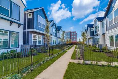 Main picture of 3716 Heights Area