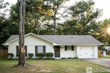 Main picture of 1153 Greenview Rd