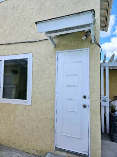 Main picture of 354 N Toland Ave