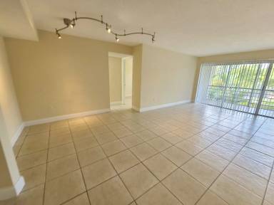 Main picture of springcrest apartments