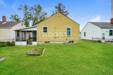 Main picture of 2930 E 13th Ave