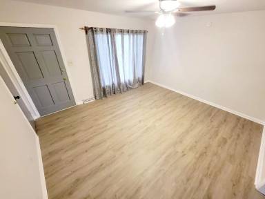 Main picture of 411 Mill St