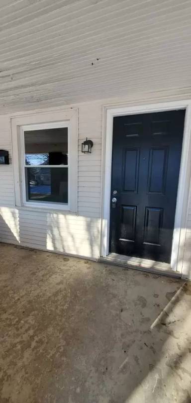 Main picture of 229 Oxford Ave