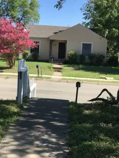 Main picture of 2414 Vine St