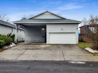 Main picture of 1507 N Regal St