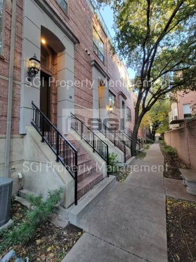 Main picture of 1500 Pecos St