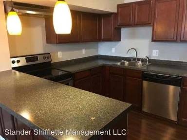Main picture of 1017 W 36th St