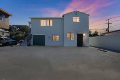 Main picture of 4710 St Elmo Dr
