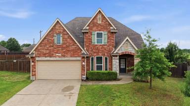 Main picture of 12007 S Redbud St