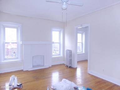 Main picture of 6538 N Lakewood Ave