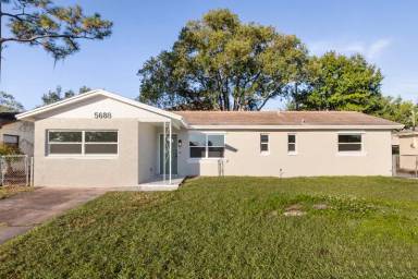 Main picture of 5688 Cardinal Guard Ave