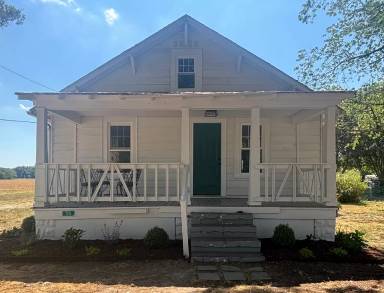Main picture of 56 Windmill Point Rd
