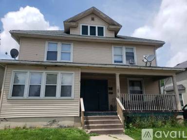 Main picture of 1502 N Ripley St