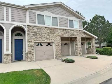 Main picture of Blackhawk Cir Aurora Co