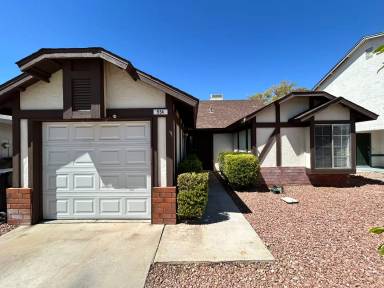 Main picture of 954 Clipper Dr