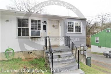Main picture of 3203 Alta Vista Dr