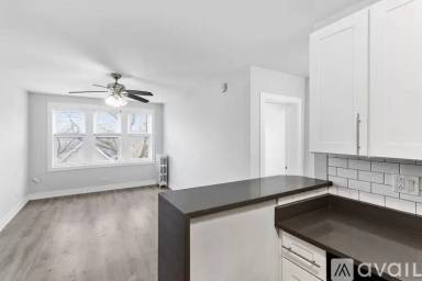 Main picture of The 1521 Sherwin