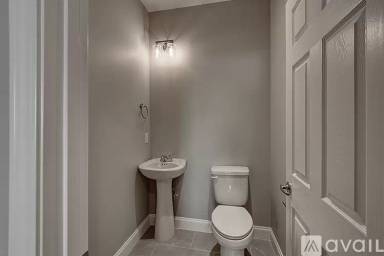 Main picture of 330 Pauline Ingle Dr