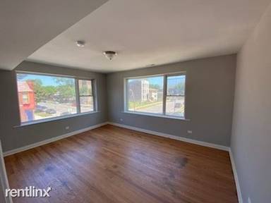 Main picture of 1147 E 72nd St