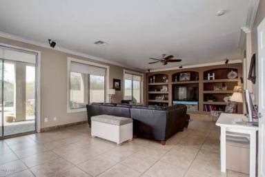 Main picture of 4630 W Venture Ct