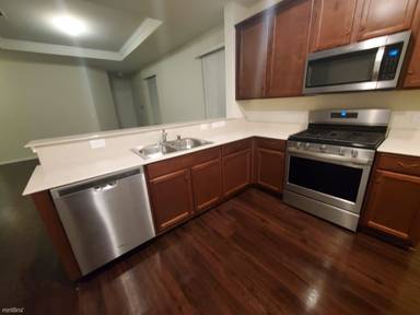 Main picture of 14630 Sierra Garden Dr