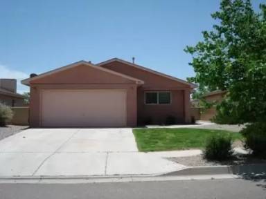 Main picture of 908 Perry Meadows Dr NE