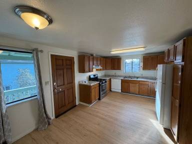 Main picture of 3904 Cedar St