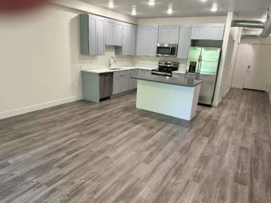 Main picture of 606 W North Temple