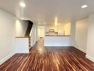 Main picture of 114 E Preston St