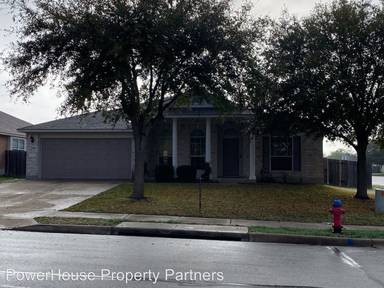 Main picture of 3401 Rod Carew Dr