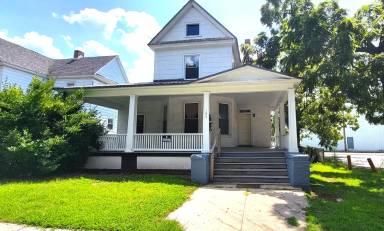 Main picture of 104 E Lehigh Ave
