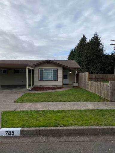 Main picture of 765 Nyssa St