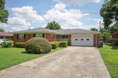 Main picture of 5344 E 27th St