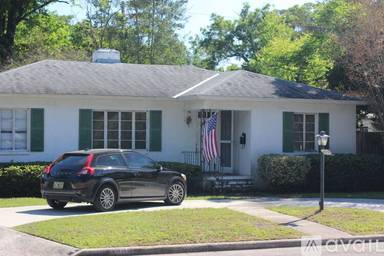 Main picture of 2037 NW 7th Pl
