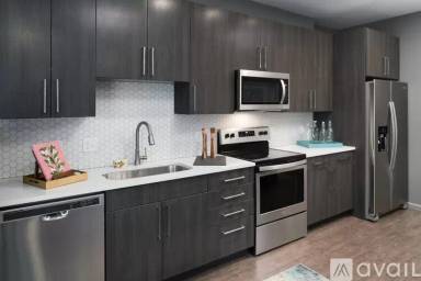 Main picture of 2040 Welton St