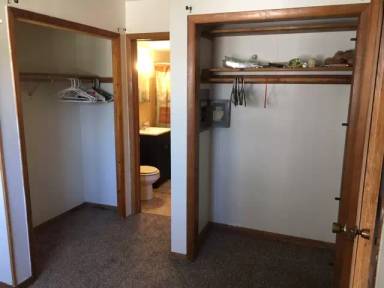 Main picture of 4018 W Lisbon Ave