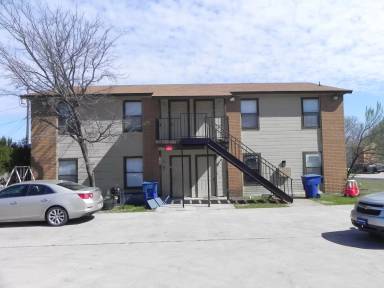 Main picture of 205 South Dr