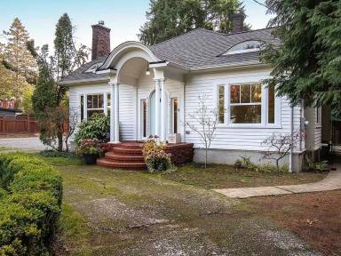 Main picture of 1719 N 128th St