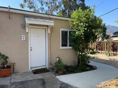Main picture of 1215 Bond St
