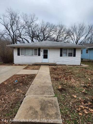 Main picture of 1230 SE Lawrence St