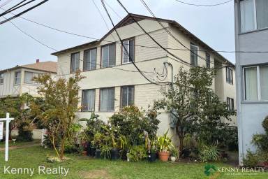 Main picture of 4111 Beresford St