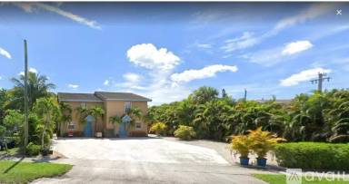 Main picture of 2180 S Seacrest Blvd