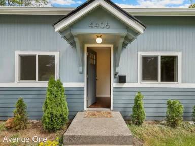 Main picture of 4406 S Othello St
