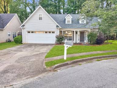 Main picture of 697 Bostonian Way