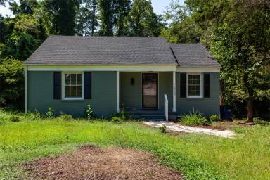 Main picture of 1708 Dallas St